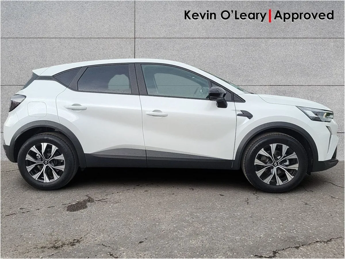 Renault Captur Evolution TCe 90 Manual - Image 6