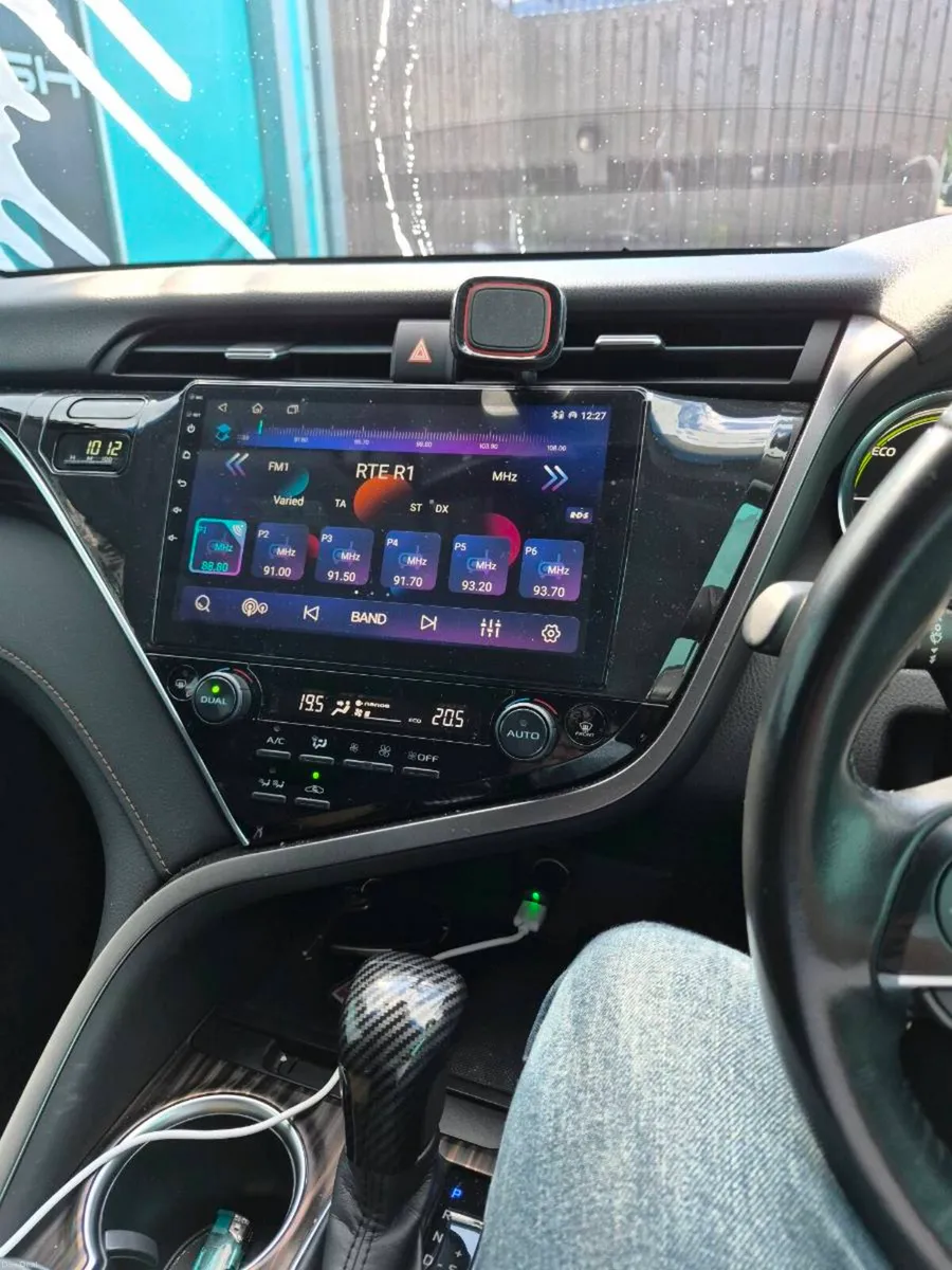 Toyota Camry - Image 3