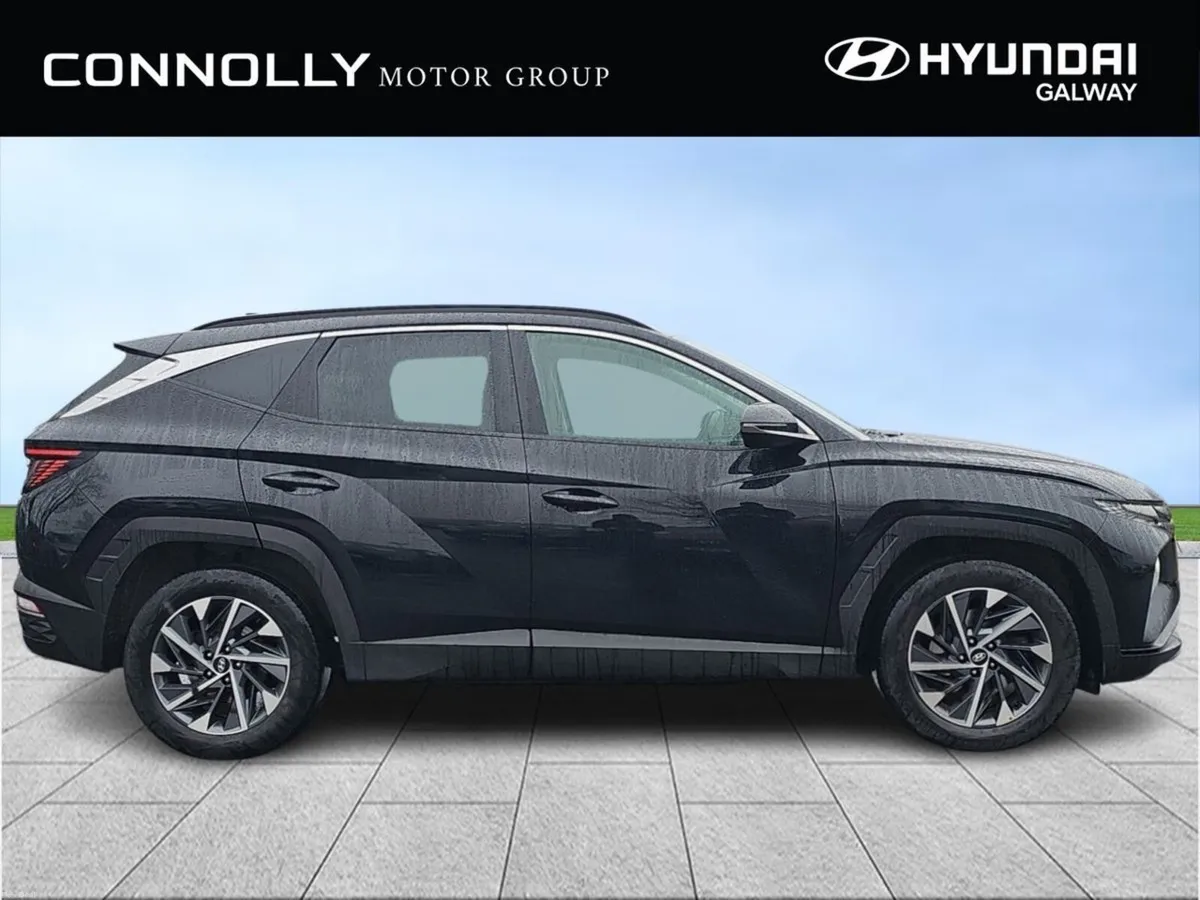Hyundai Tucson 2WD Executive Plus - Digital Dash - - Image 4