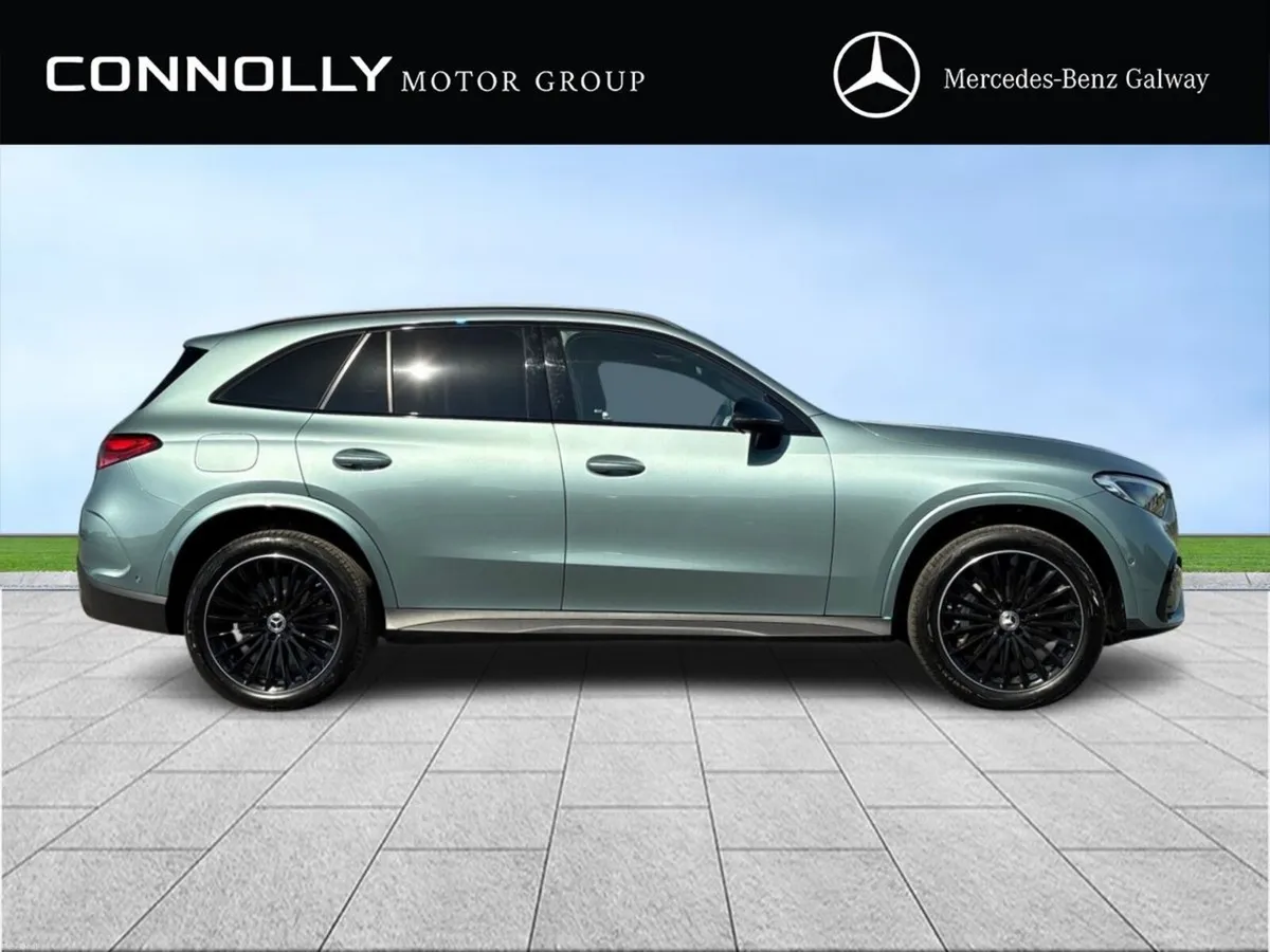 Mercedes-Benz GLC GLC 300e Urban Edition - Image 4