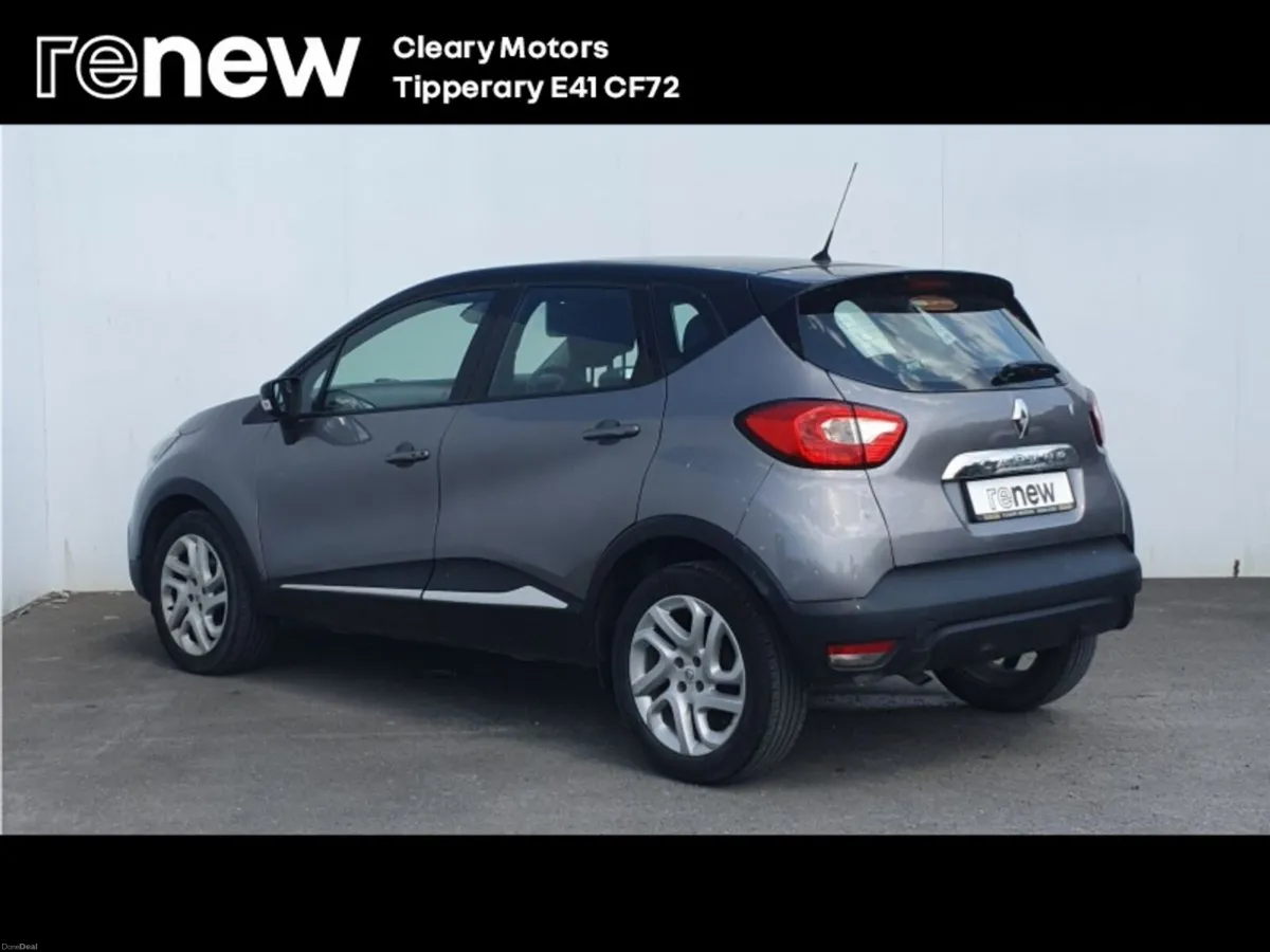 Renault Captur dCi 90 S&S INTENSE - Image 4