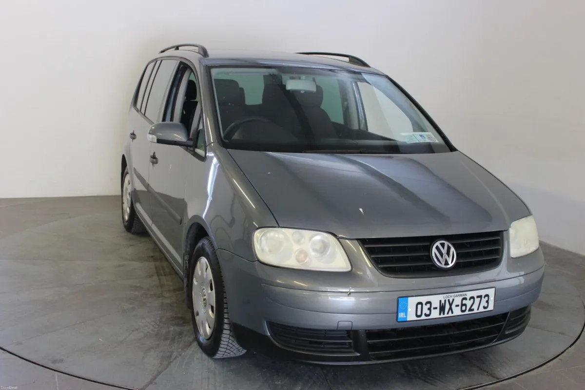 Volkswagen Touran 1.9 TDi 100BHP Comfortline 7 Sea - Image 1