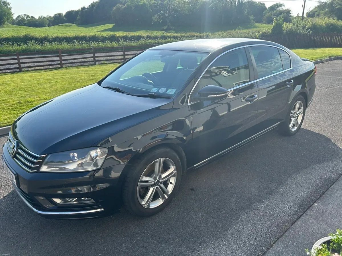 Volkswagen Passat 1.6tdi R-line 2014 - Image 2