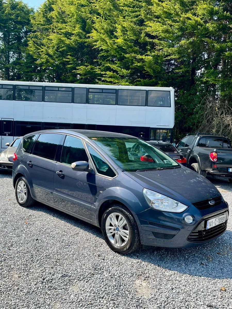 Ford s-max 7 seater 12 month Nct like new - Image 6