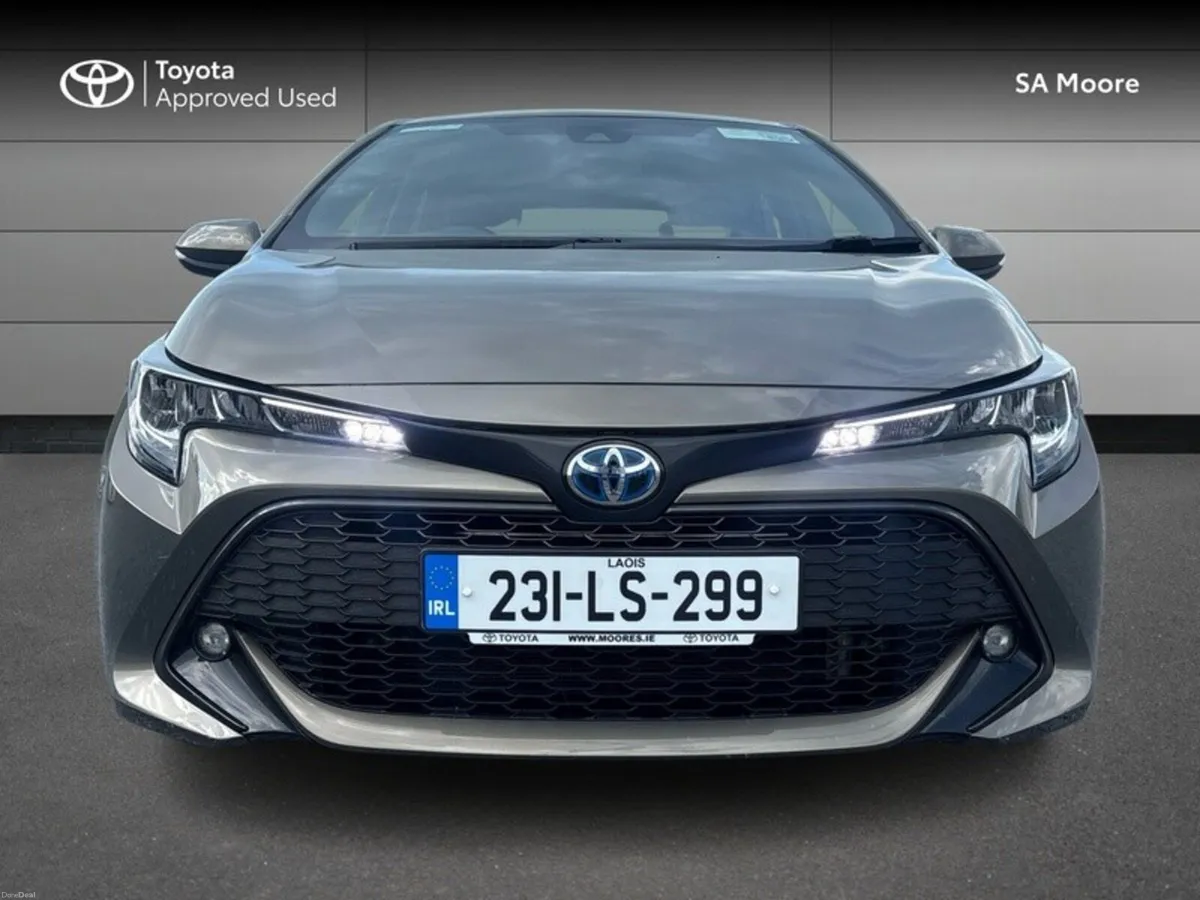 Toyota Corolla HYBRID LUNA HATCHBACK - Image 5
