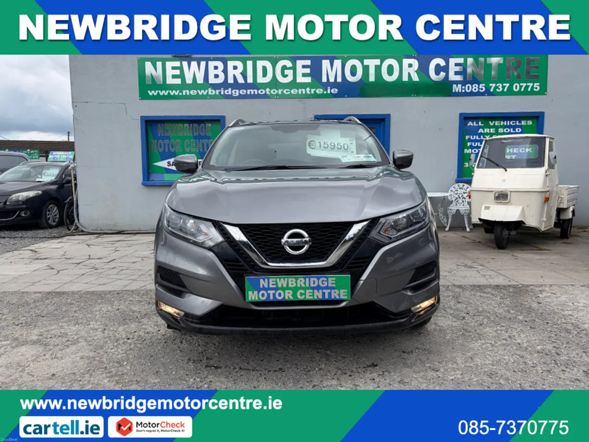 Nissan Qashqai 1.5 DIESEL PAN ROOF  STUNNING SUV - Image 5