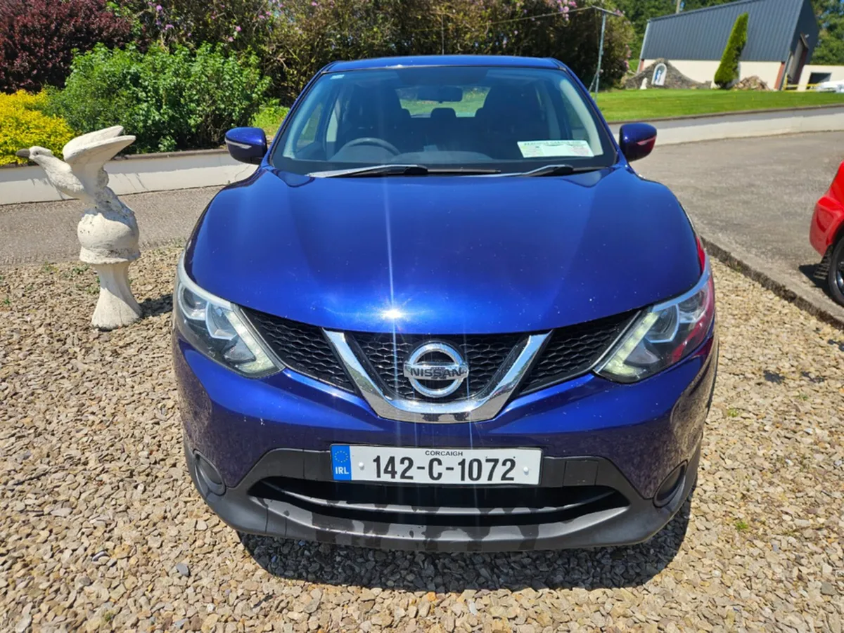 Nissan Qashqai 1.5 DSL XE 4DR - Image 2