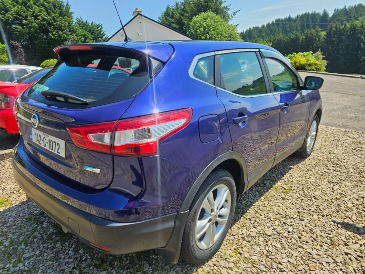 Nissan Qashqai 1.5 DSL XE 4DR - Image 6