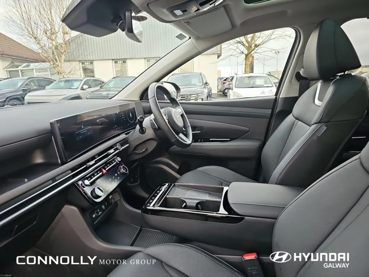 Hyundai Tucson Tucson FL 2WD Platinum PHEV Auto** - Image 5