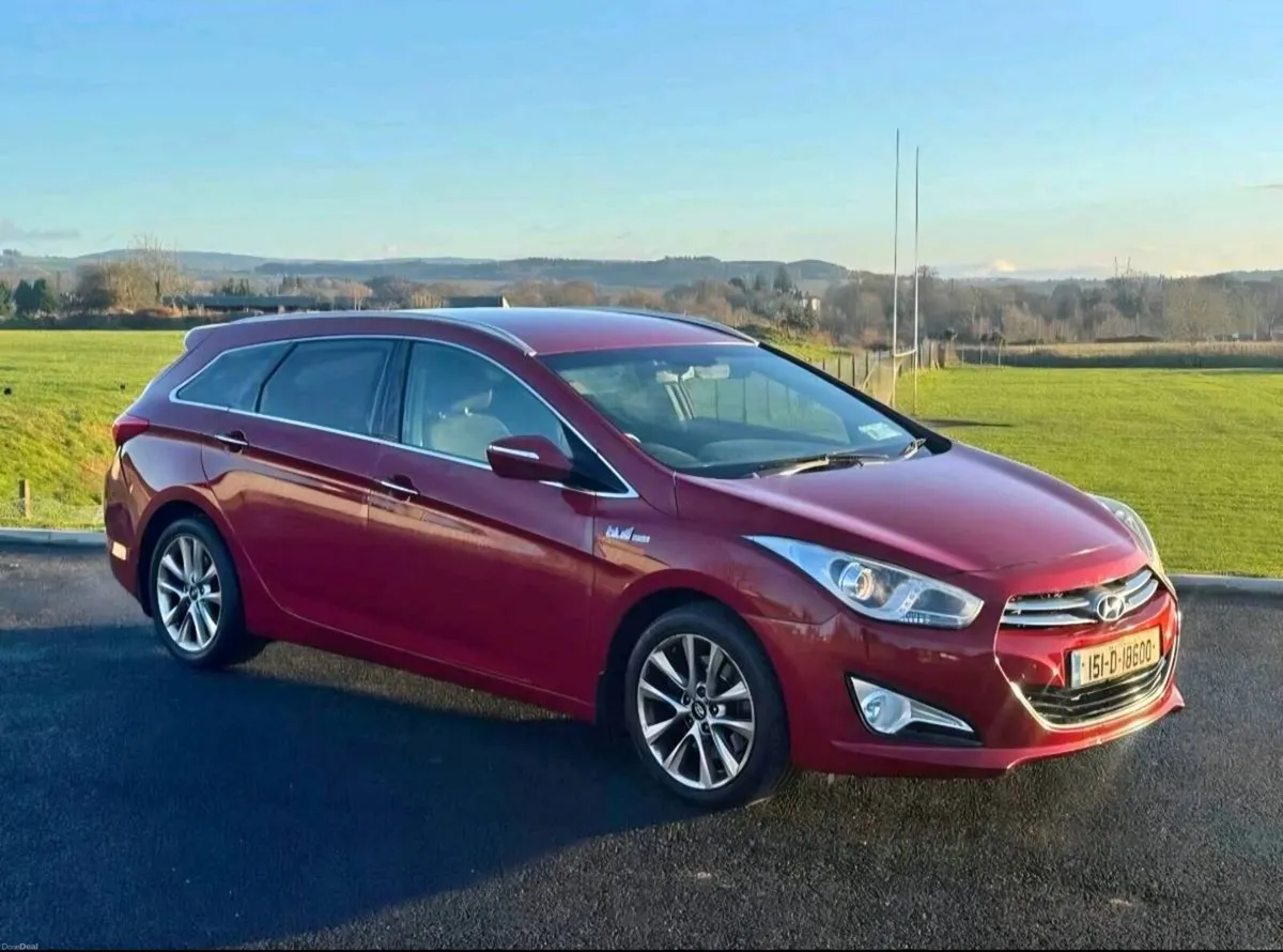 Hyundai i40 estate 2015 - Image 1
