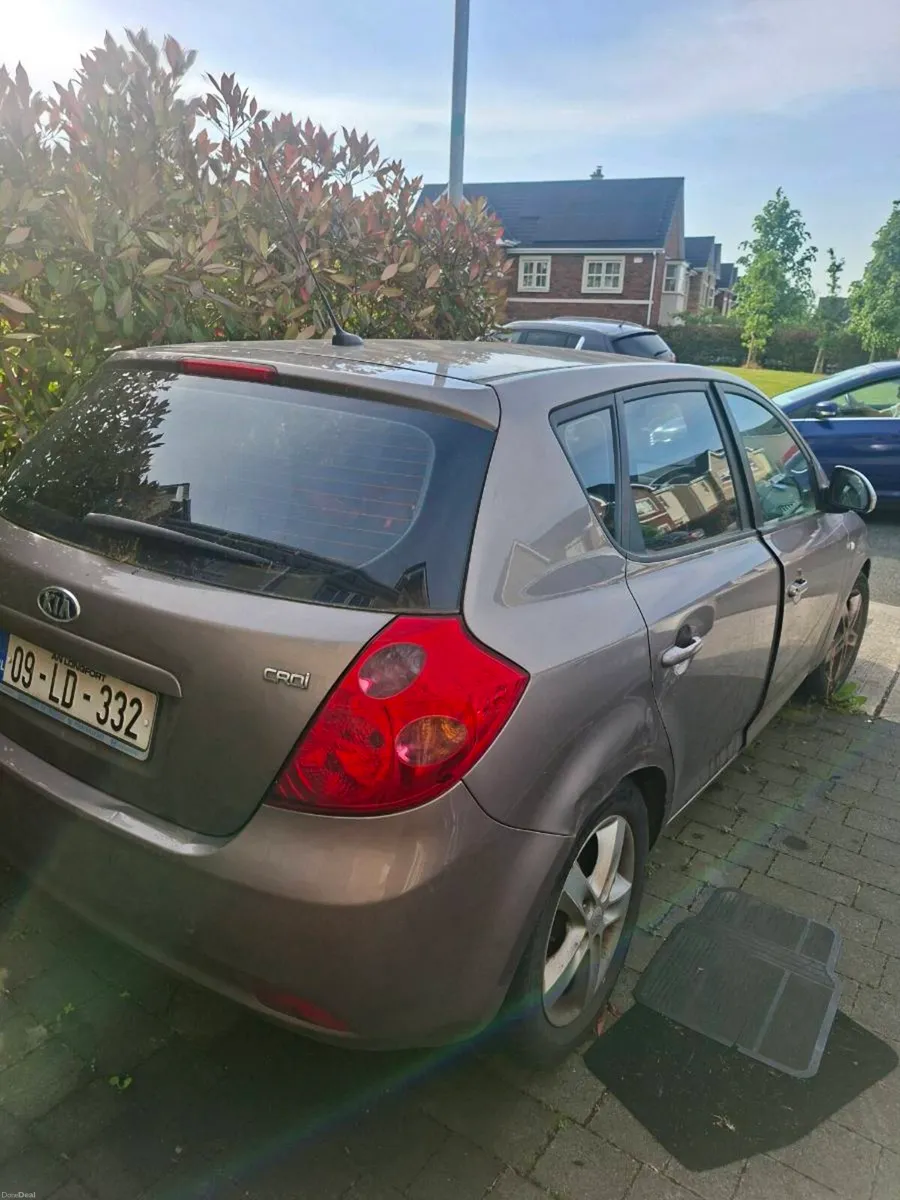 Kia ceed 2009 - Image 1