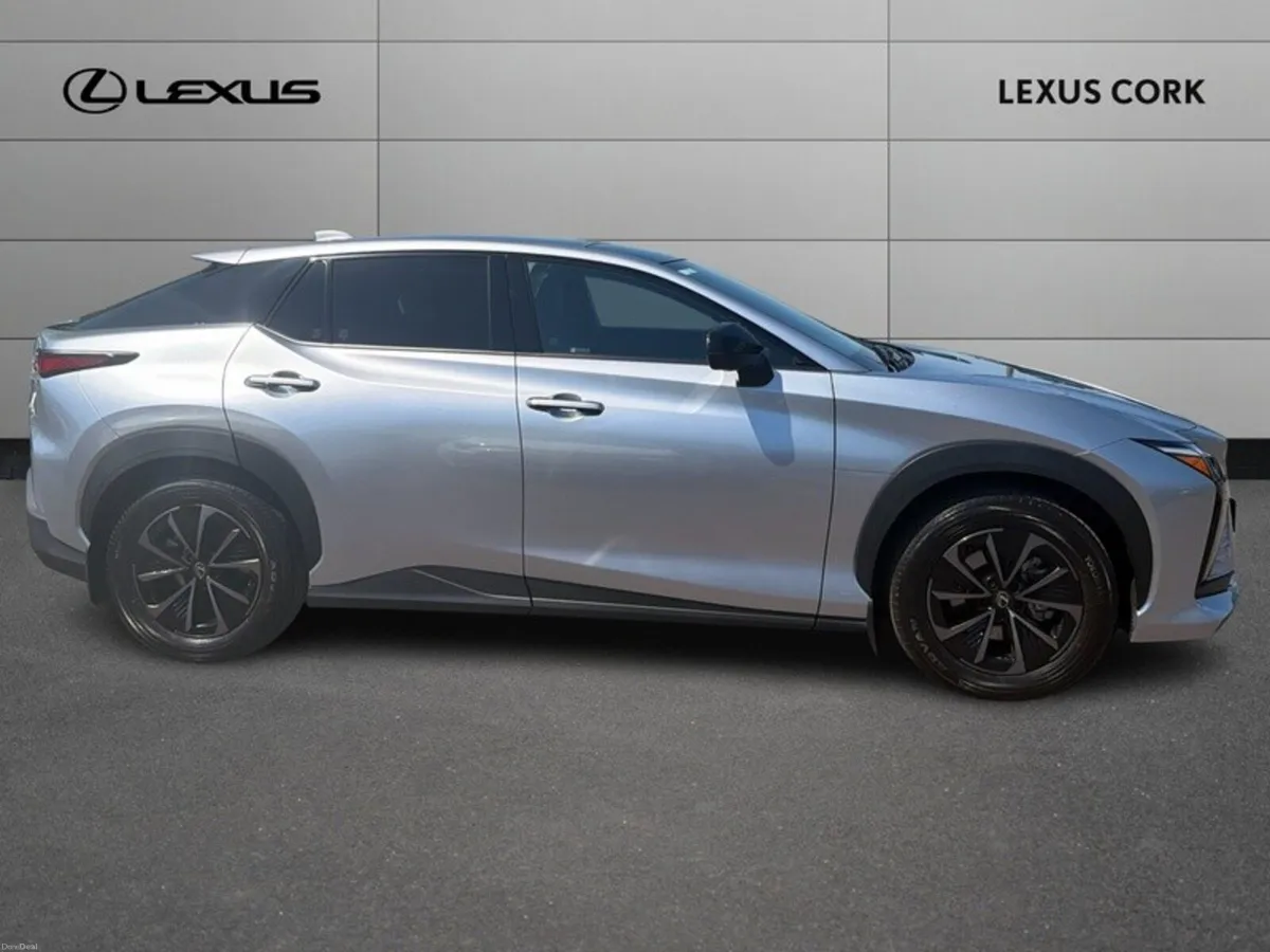 Lexus RZ RZ350e Executive - Image 4
