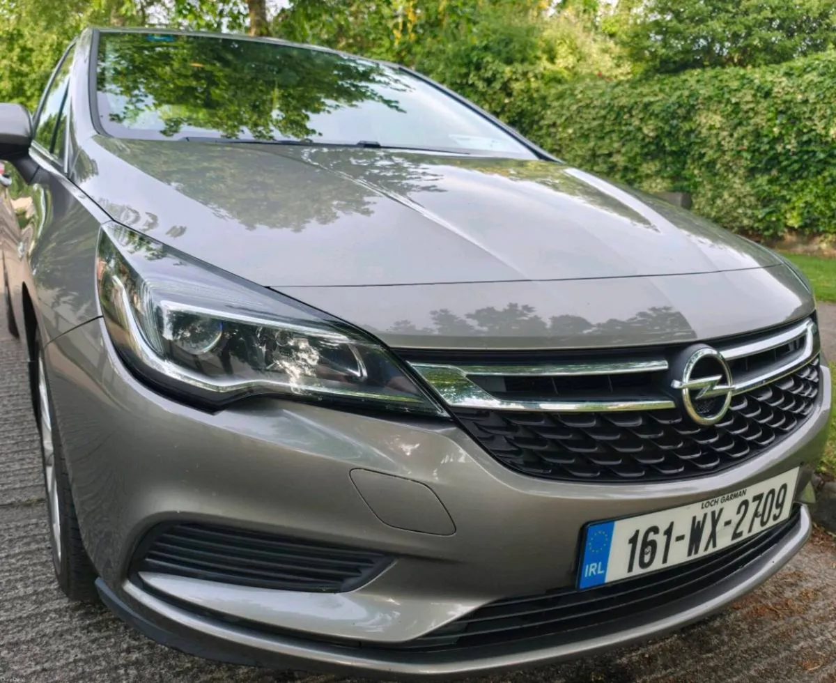 Opel Astra 2016 Diesel 1.6 - Image 2
