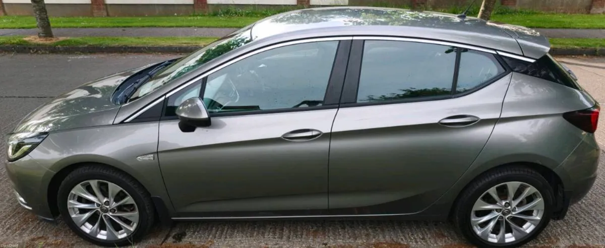 Opel Astra 2016 Diesel 1.6 - Image 4