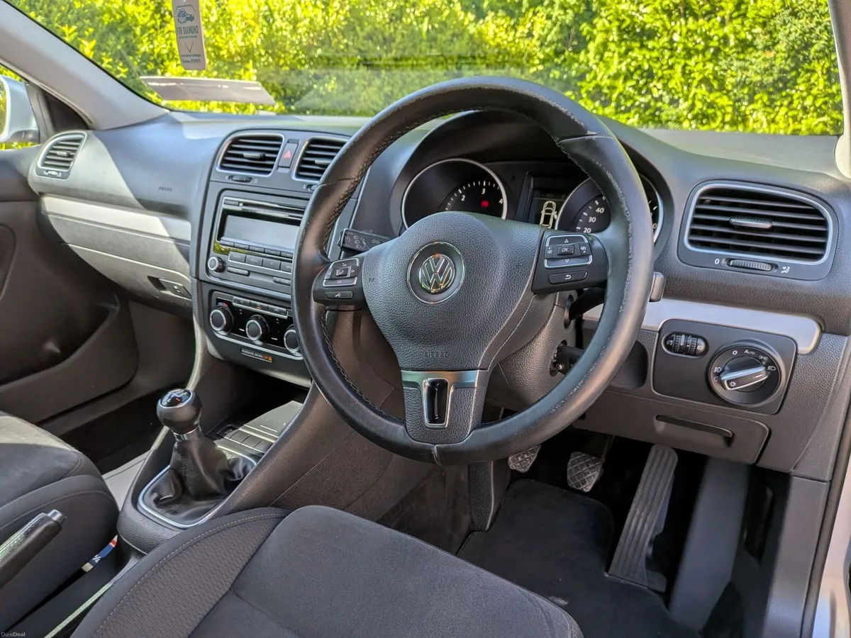 Volkswagen Golf Estate 1.6 TDI Sportline - Image 2