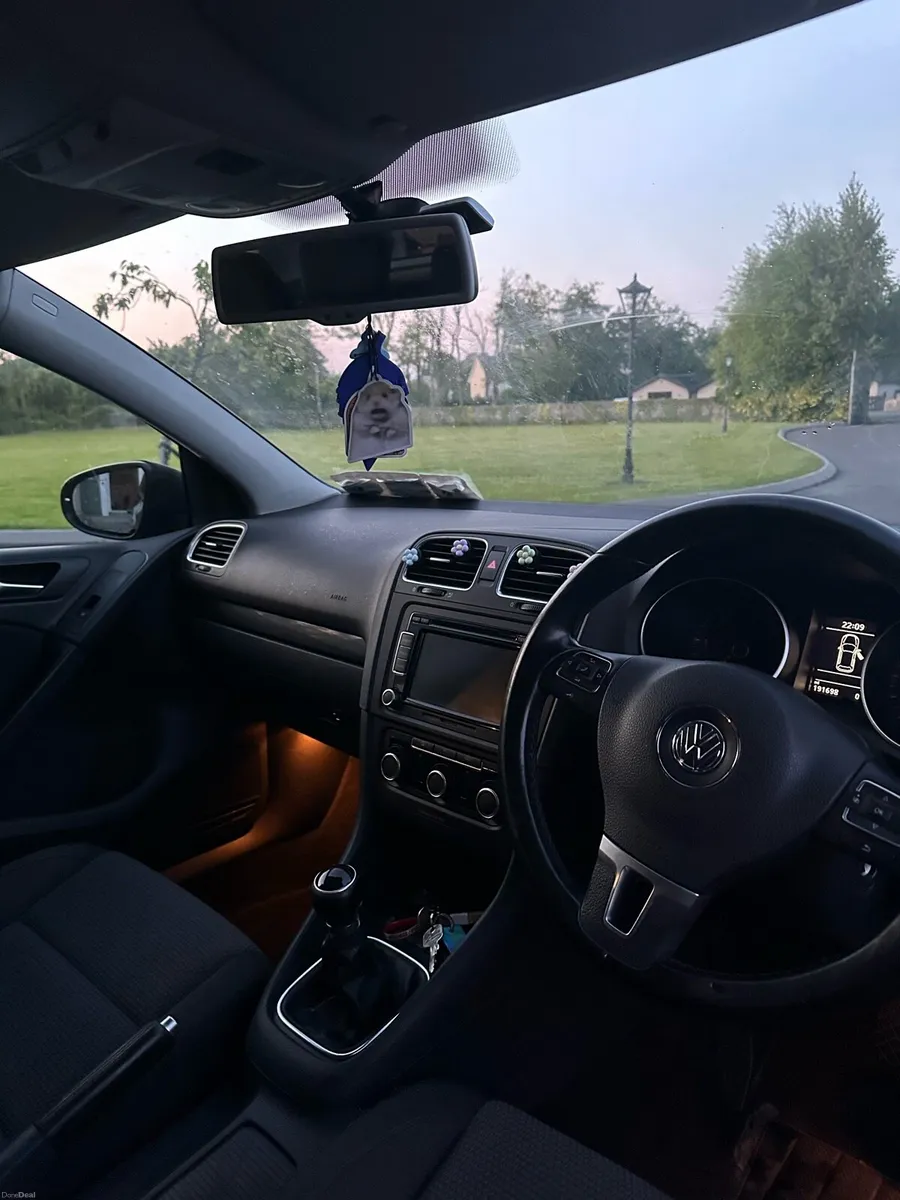 Volkswagen Golf - Image 3