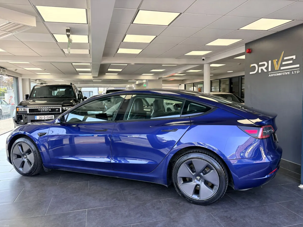 231d Tesla Model 3 long Range - Image 3