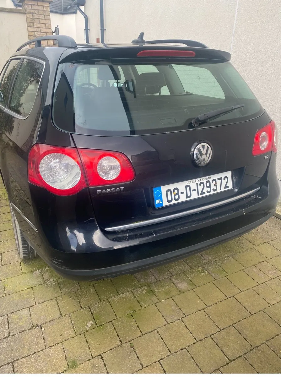 2008 Volkswagen Passat 1.9 TDI - Image 2