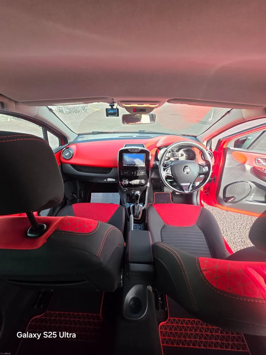 Renault Clio 2014 - Image 2