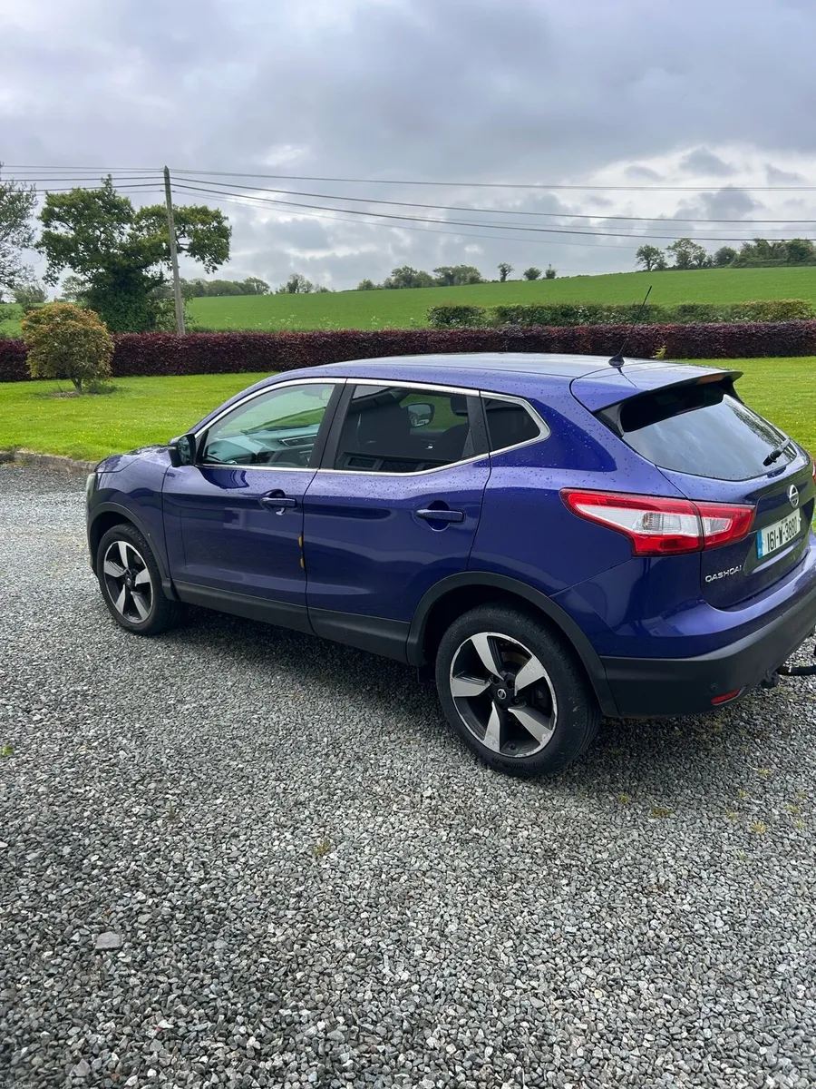 Car - Image 4