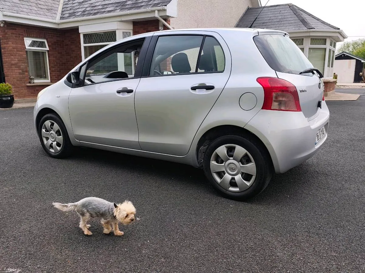 Toyota Yaris 1.0 - Image 4