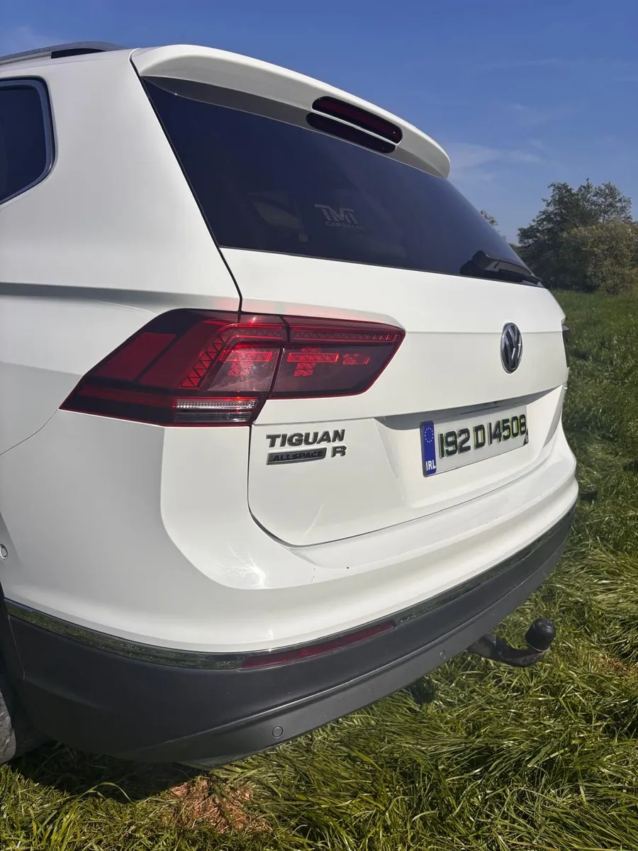 2019 Volkswagen Tiguan Allspace R Line Auto - Image 4