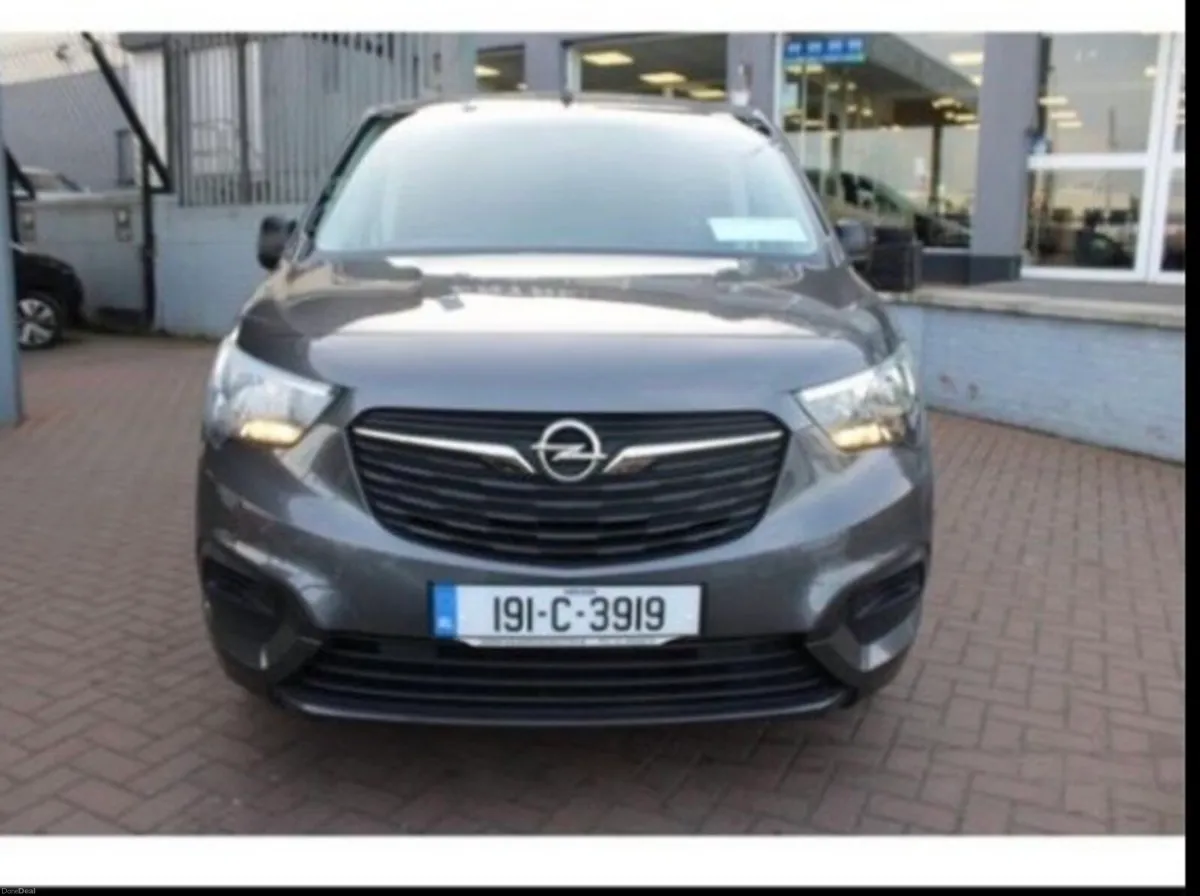 2019 Opel Combo Sport Turbo Diesel - Image 1