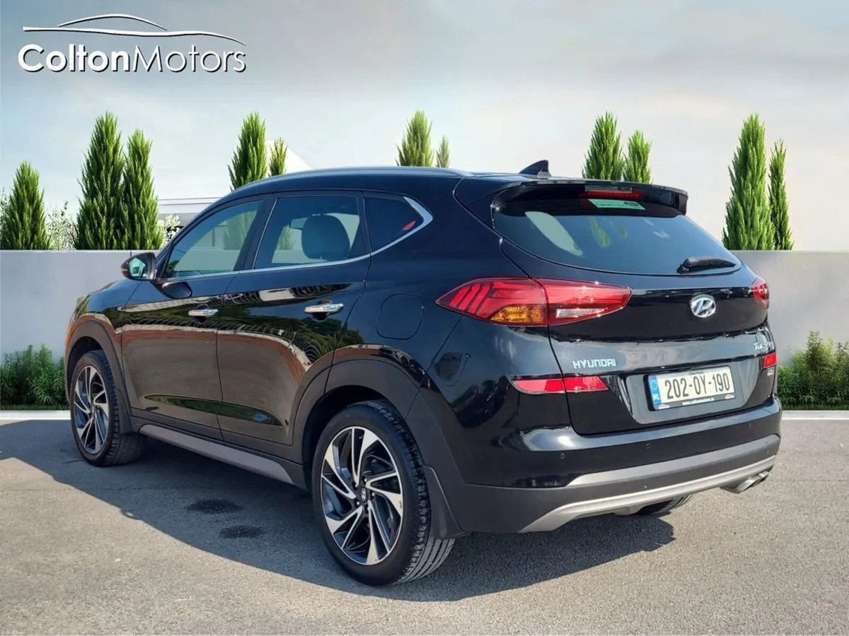 Hyundai Tucson 2WD Executive Plus - Image 2