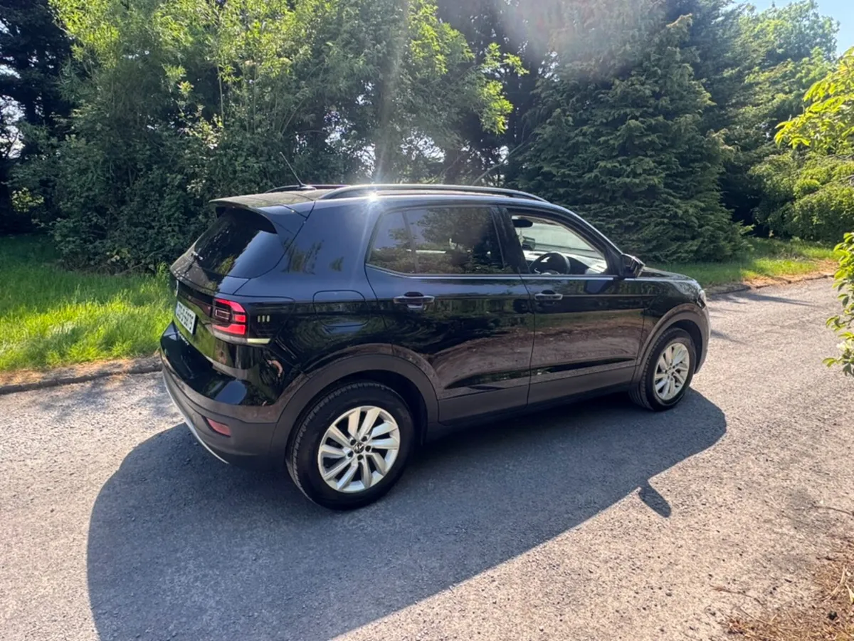 2023 VW T-Cross Life 1.0 TSI Auto - Metallic Black - Image 2
