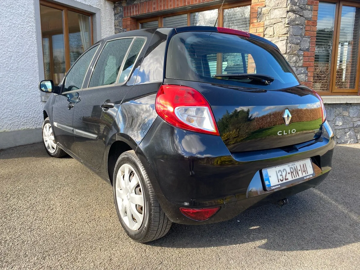Renault Clio Collection Low Mileage - Image 4