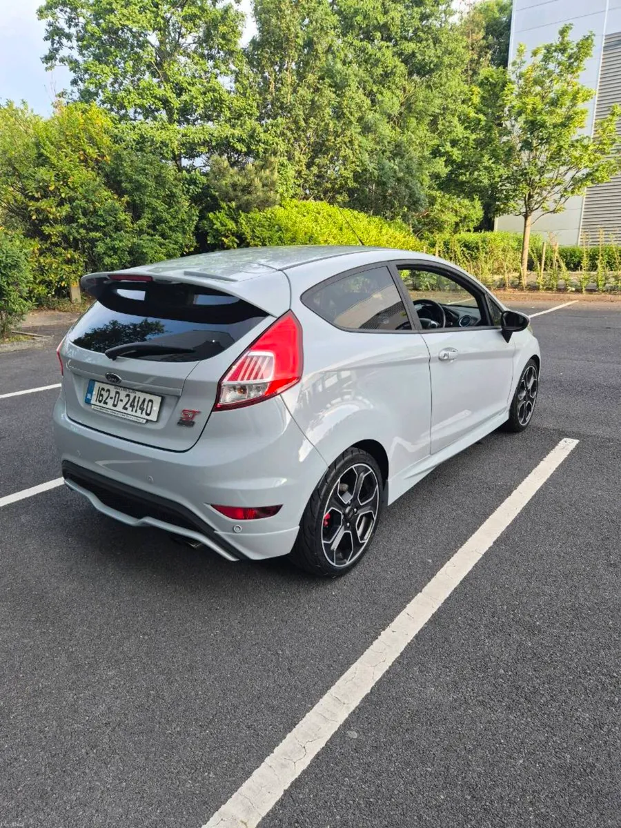 Ford Fiesta 2016 - Image 3