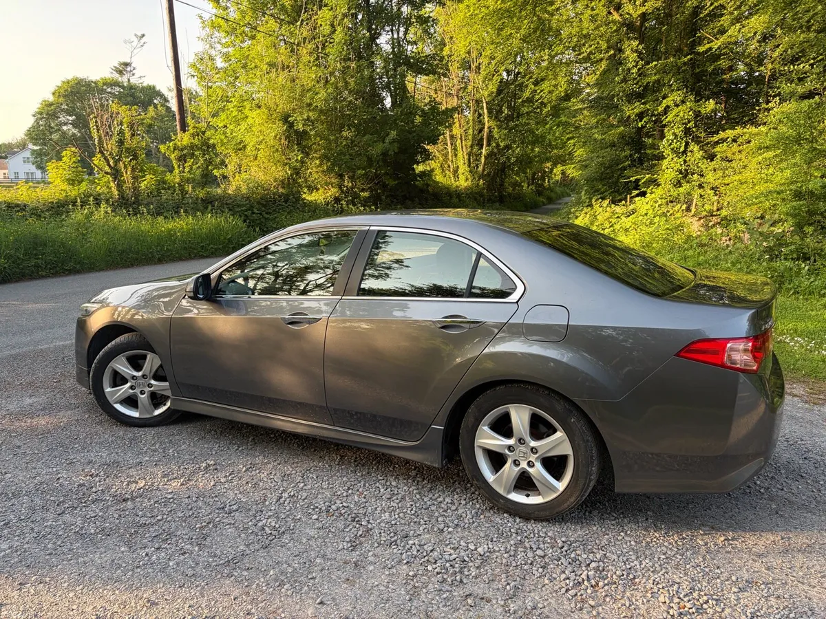 Honda Accord 2.2 Type S - Image 3