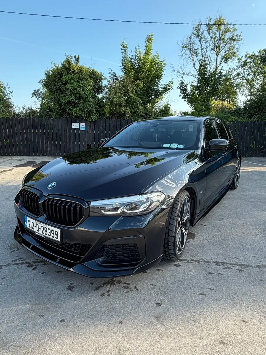 BMW 520D LCI G30 M-Sport MHEV - Image 1