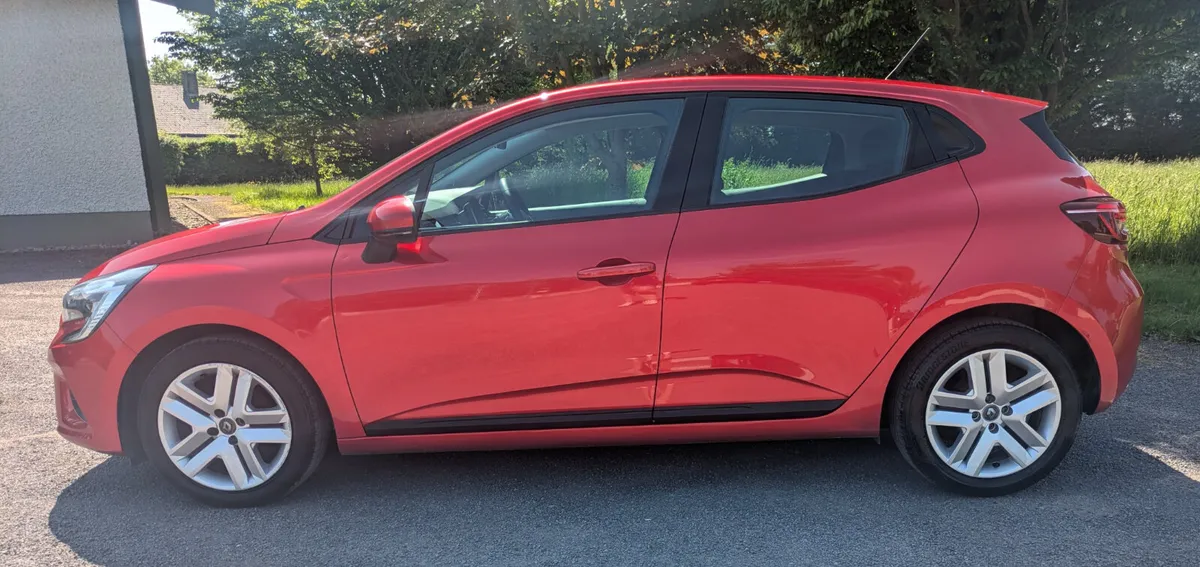 RENAULT CLIO DYNAMIQUE 2022 - Image 4