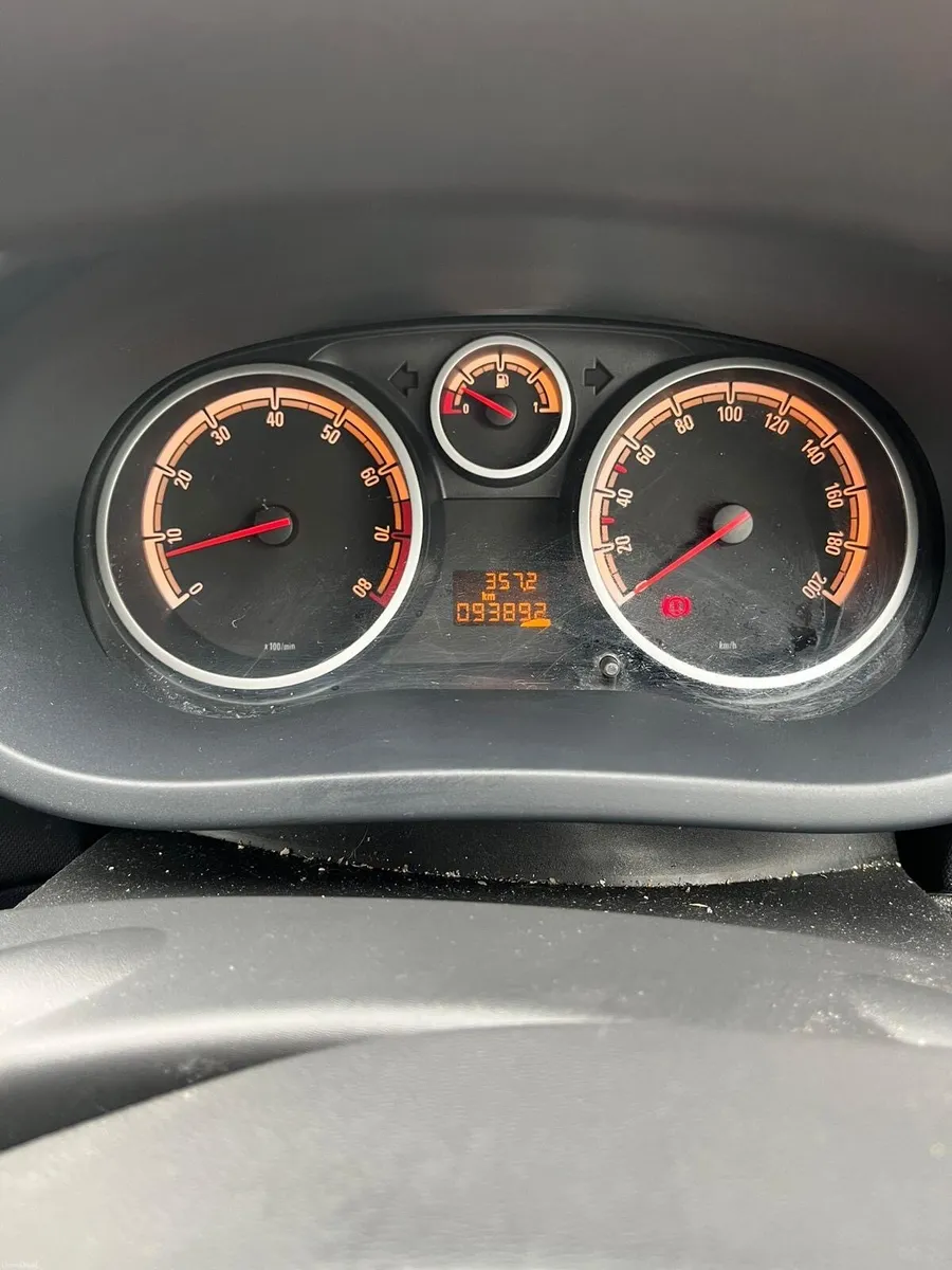 Opel Astra - Image 3