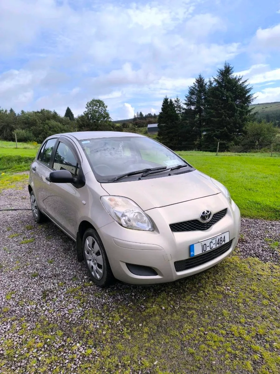Toyota Yaris - Image 2