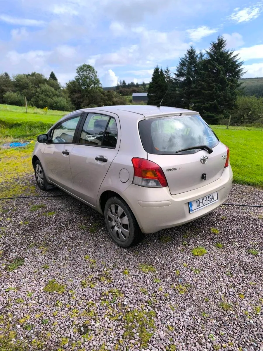 Toyota Yaris - Image 4