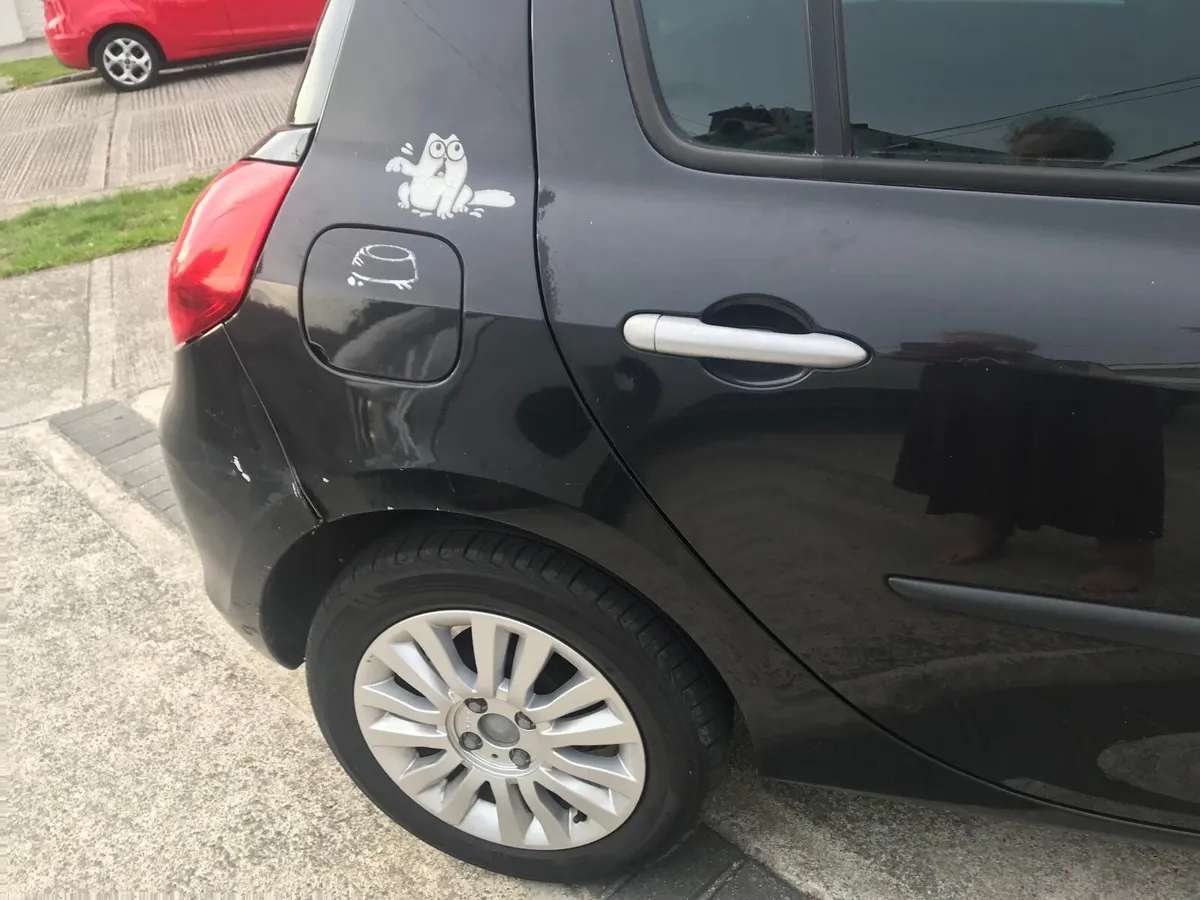 Renault Clio 2011 - Image 3
