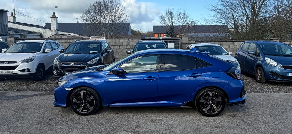 18 Honda Civic automatic - Image 3