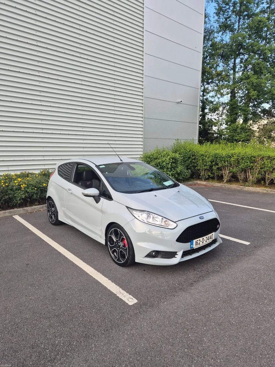 Ford Fiesta 2016 - Image 1