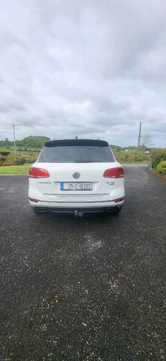 Volkswagen Touareg R Line Plus - Image 4