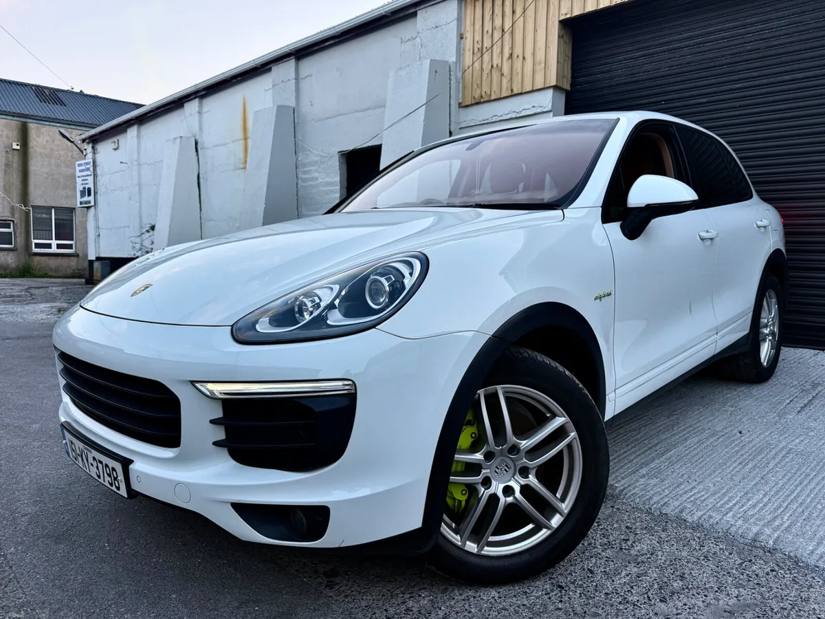 ⚫️Porsche Cayenne 2015 MINT⚫️ - Image 1