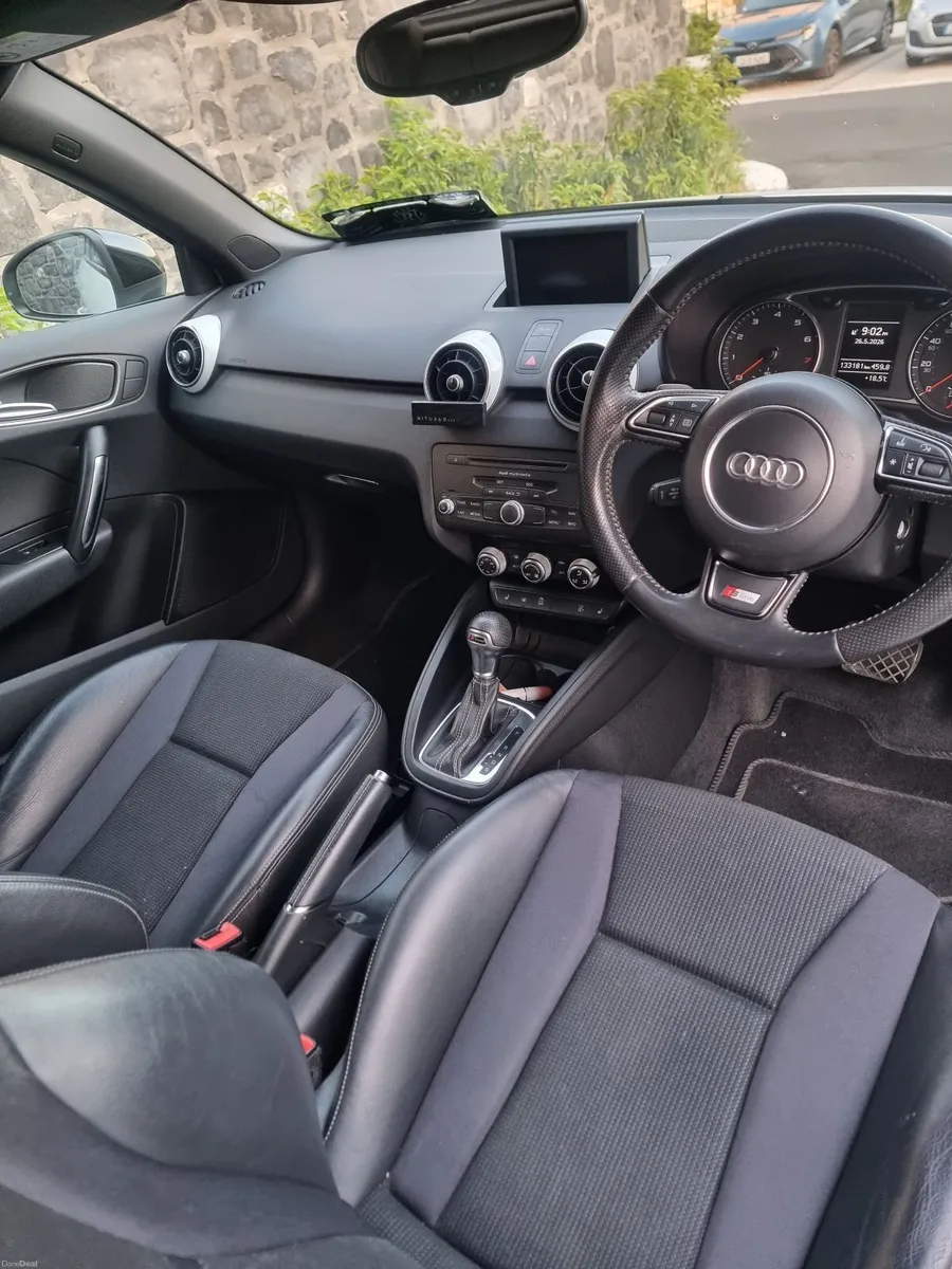 Audi A1 2014 - Image 2