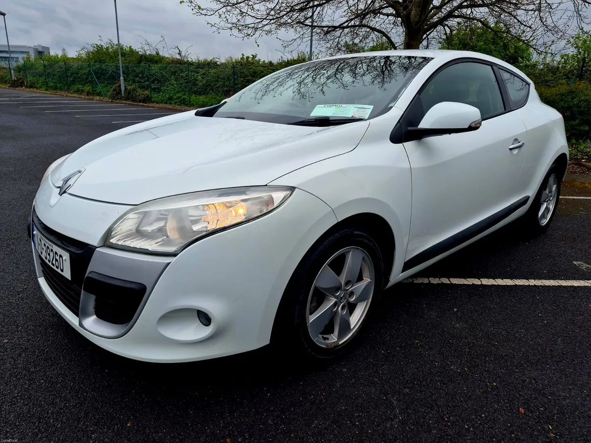2011 RENAULT MEGANE 1.5 DCI COUPE TOM TOM EDITION - Image 3
