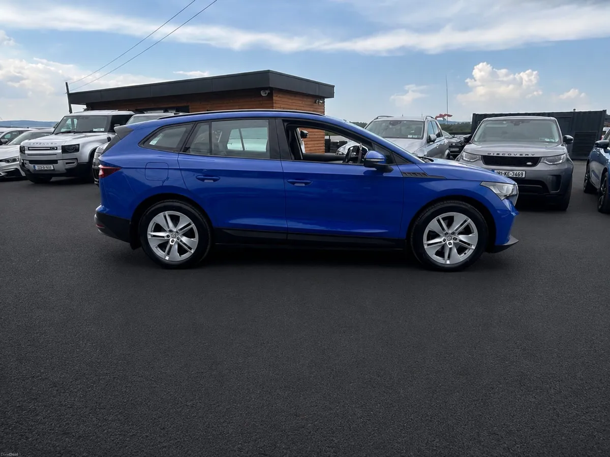 212 Skoda Enyaq A IV 60 ONE OWNER AS NEW - Image 2