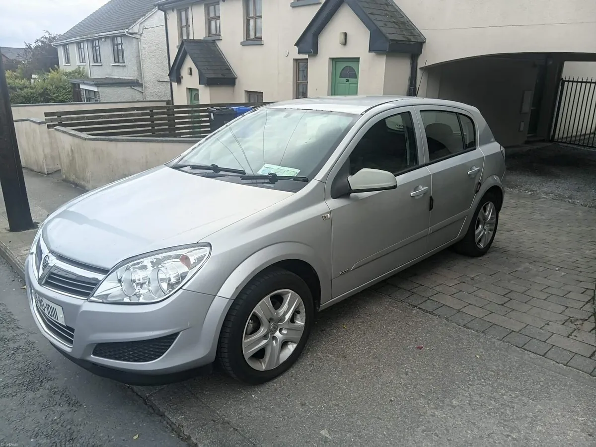 2009 Vauxhall Astra NEW NCT 04,2027 - Image 1
