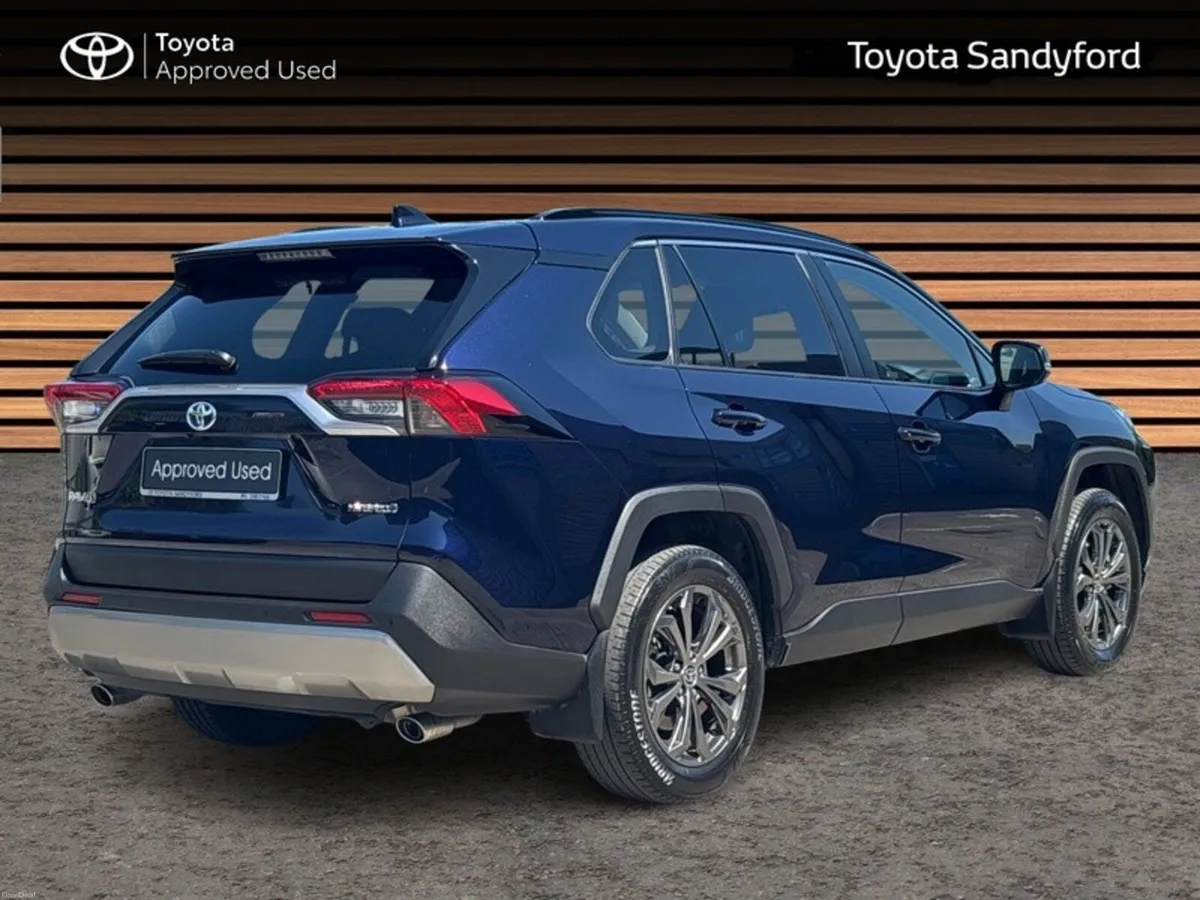 Toyota RAV4 HYBRID SOL // LEATHER HEATED SEATS // - Image 2