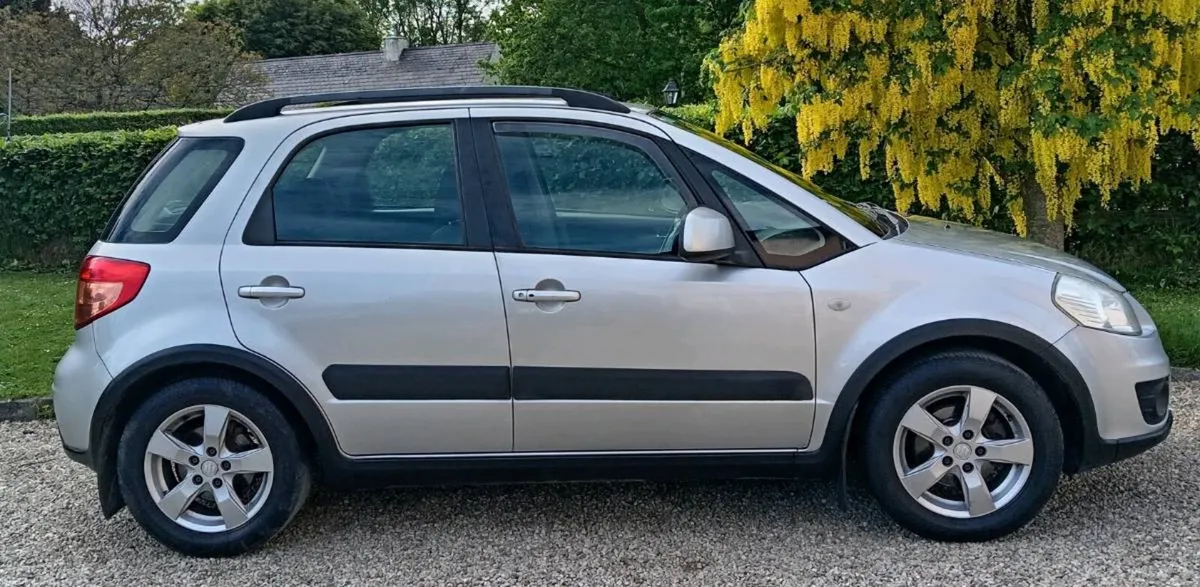 11 SX4 1.5 petrol NCT08/26 tax06/26 282km - Image 3