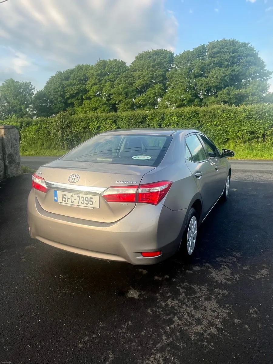 Toyota Corolla - Image 4