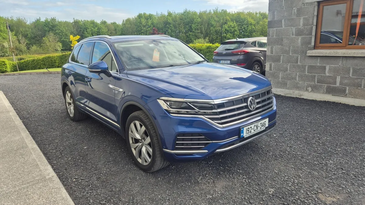Volkswagen Touareg 2019 - Image 2